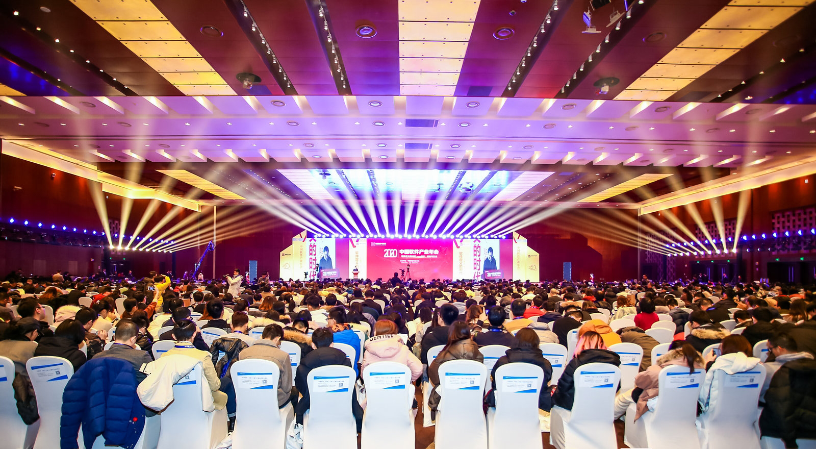 XPJ官网动力荣膺2019年中国最具影响力软件和信息服务企业